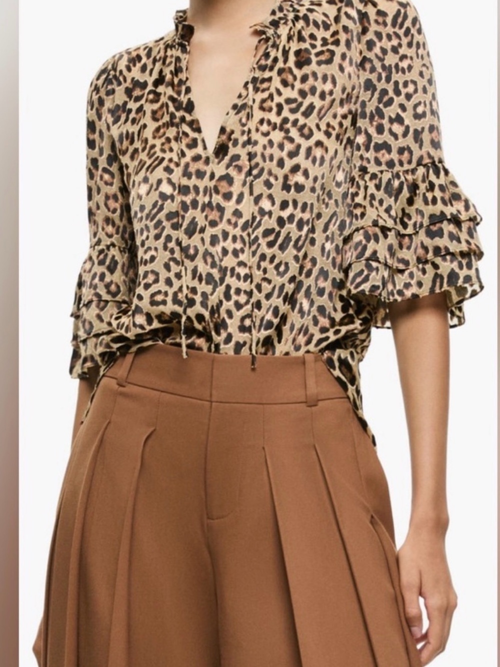 Alice + Olivia Leopard Love Julius Tiered-Sleeve blouse